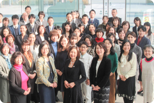 写真：修了時の集合写真